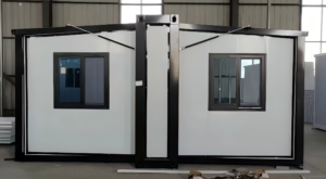 SMALL DOUBLE WING FOLDING HOUSE